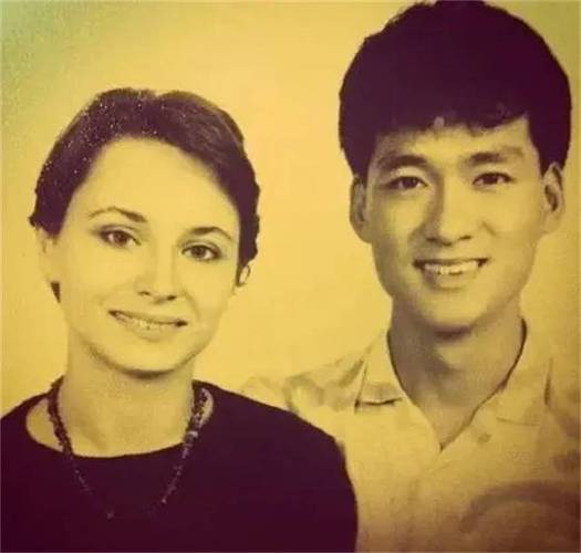 2025新澳正版资料今晚和周华健儿子结婚与周华健儿子结婚照片和结婚照