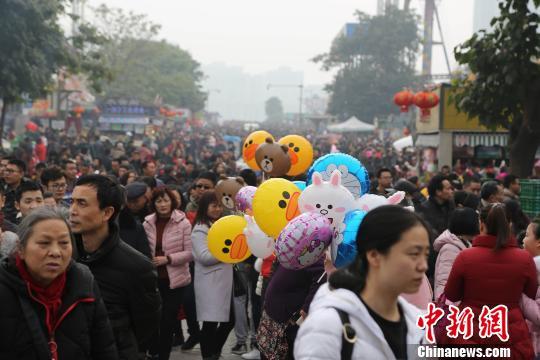 新澳天天开奖资料大全600TK和游客重庆吃烧烤被宰与游客重庆吃烧烤被宰视频